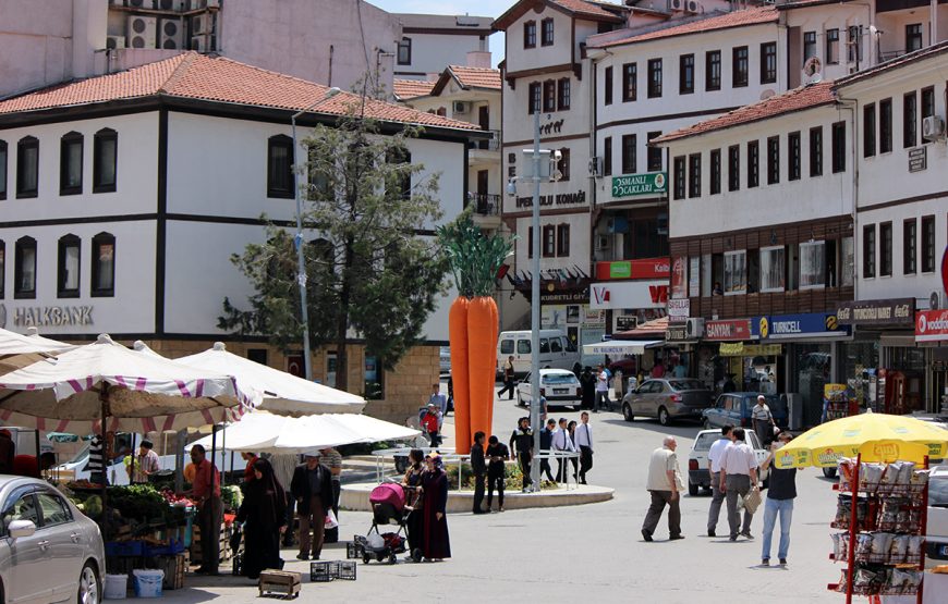 Beypazarı, Göynük, Taraklı, Nallıhan ( 27 Mart Hareket – 29 Mart Dönüş / Hüsnü’nün Bağ Evi’nde Akşam Yemeği ve Eğlence Dahil)