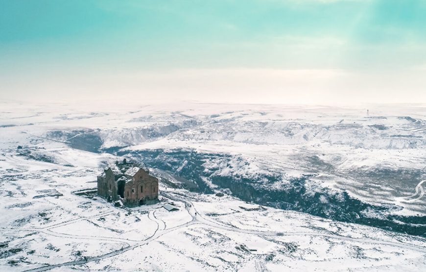 Doğu Anadolu Kış Masalı: Turistik Doğu Ekspresi ile Yılbaşı Özel Turu ( Uçak Gidiş – Tren Dönüş / 29 Aralık 2025  – 4 Ocak  2026 / 4 Gece Otel – 2 Gece Tren Konaklama )