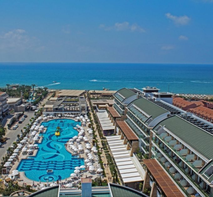 Crystal Waterworld Spa Belek