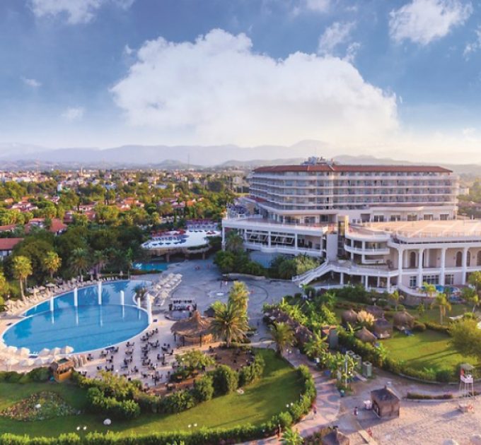 Starlight Resort Hotel