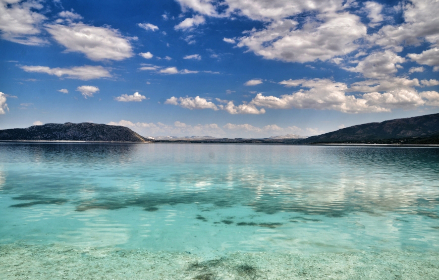Yemekli Tekne Turu Dahil – Kuşadası, Salda Gölü, Pamukkale, Laodikya Antik Kenti (8 – 11 Temmuz)