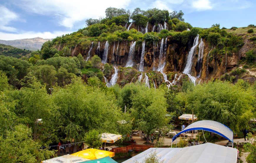Uçaklı Doğu Anadolu ( Van, Muradiye Şelalesi, Doğubayazıt, İshak Paşa Sarayı, Tendürek Dağı, Kars, Ani Harabeleri, Çıldır, Sarıkamış, Erzurum )