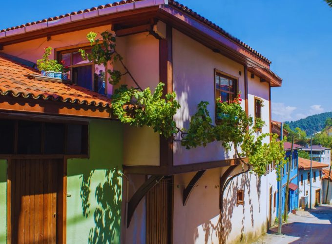 Misi Köyü, Trilye, Gölyazı, Mudanya ( 12 Nisan Hareketli / Sabah Kahvaltısı Dahil )