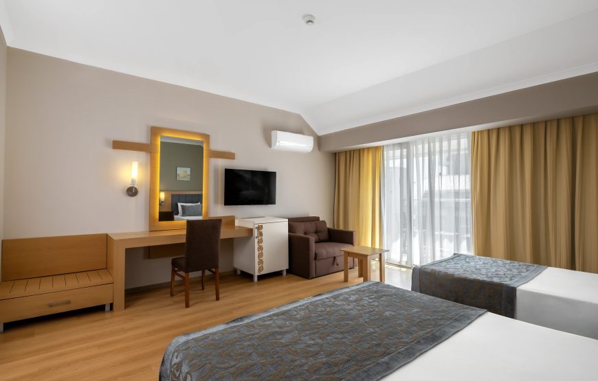 Alanya Solivia Hotel (Ex. Titan Select Hotel) 5* – Her Şey Dahil Konaklama ve Ulaşım Dahil ( 28 Haziran – 4 Temmuz )